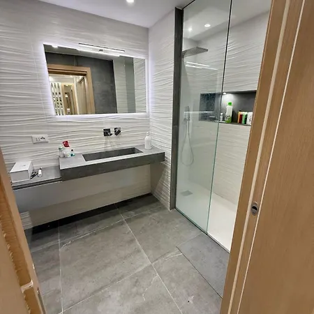 After B00klng Need Scаn Qr-c0dе --200 M2 Luxury In Apartment *